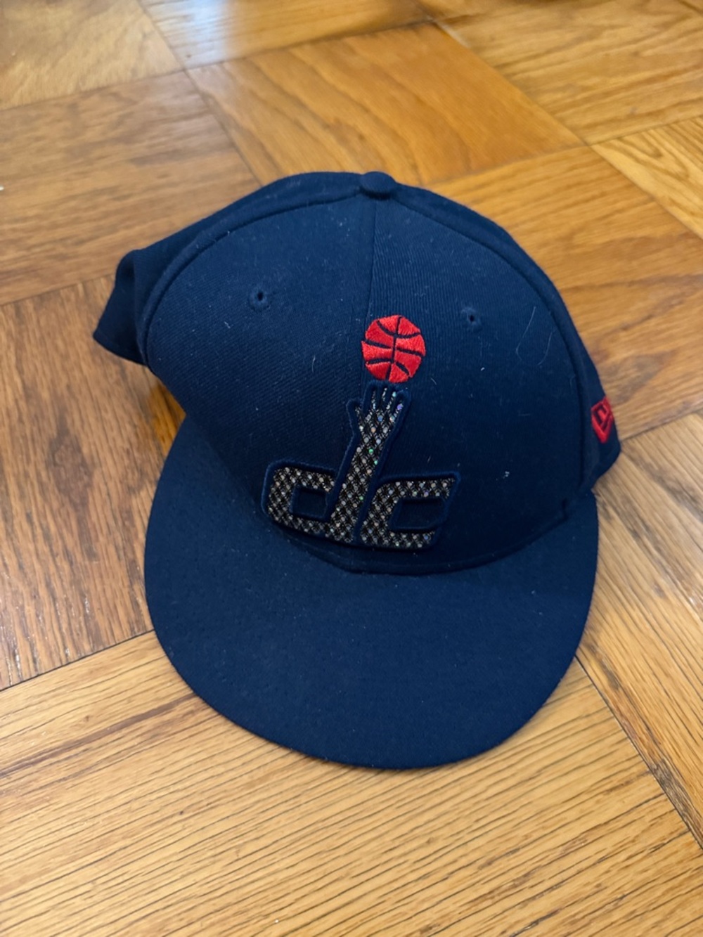 New Era Kids Navy & Red Basketball Logo Hat